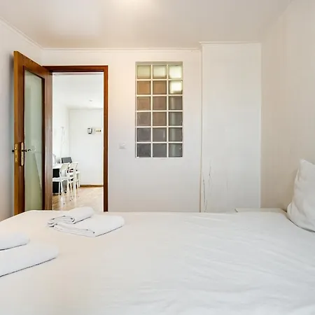 Apartamento Com Terraco E Churrasqueira *